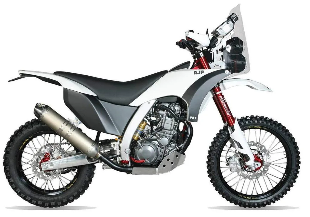 AJP-PR7-660-Adventure-ThrottleCraze-3