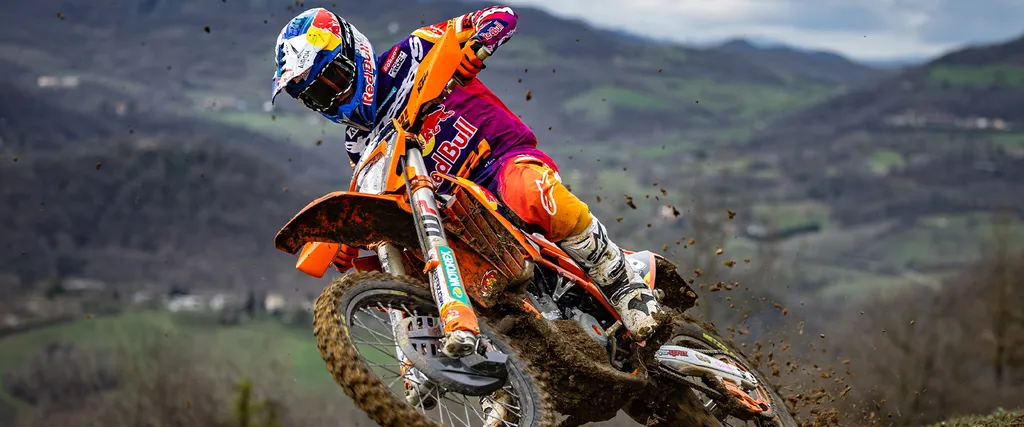 2025_KTM_350_EXC-F_CHAMPION_EDITION_6_throttlecraze.com
