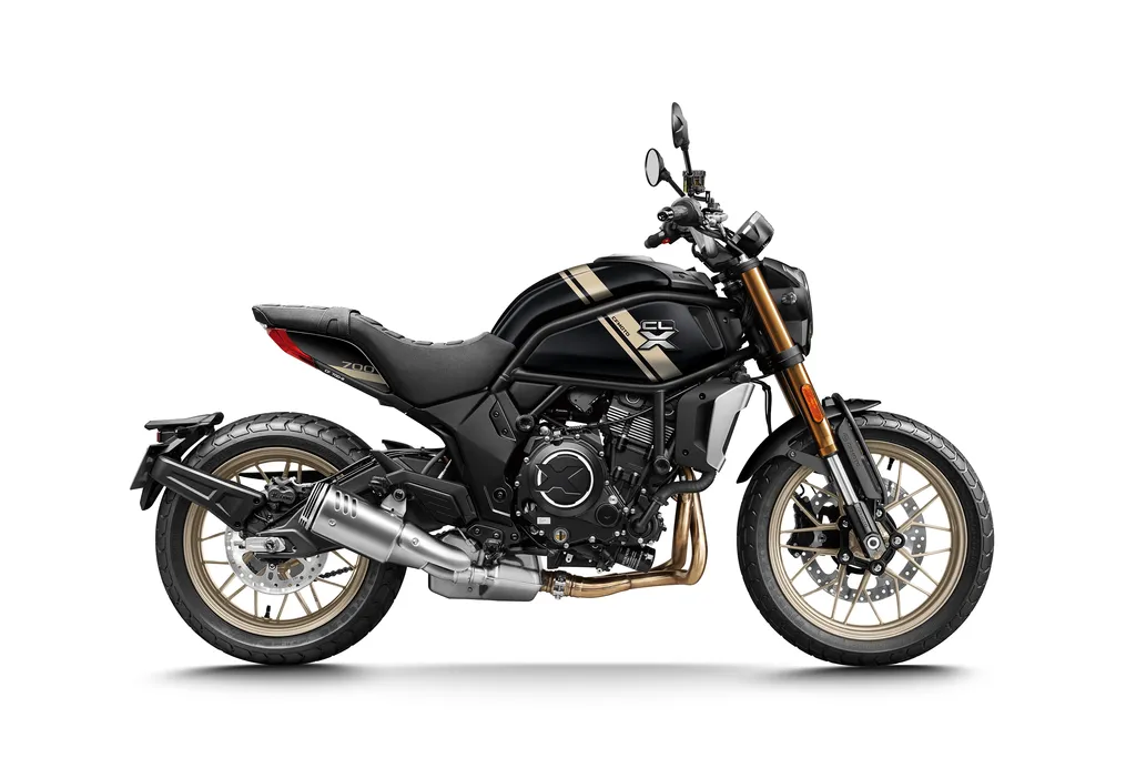 CFMoto_700CL-X_Heritage_4_throttlecraze.com