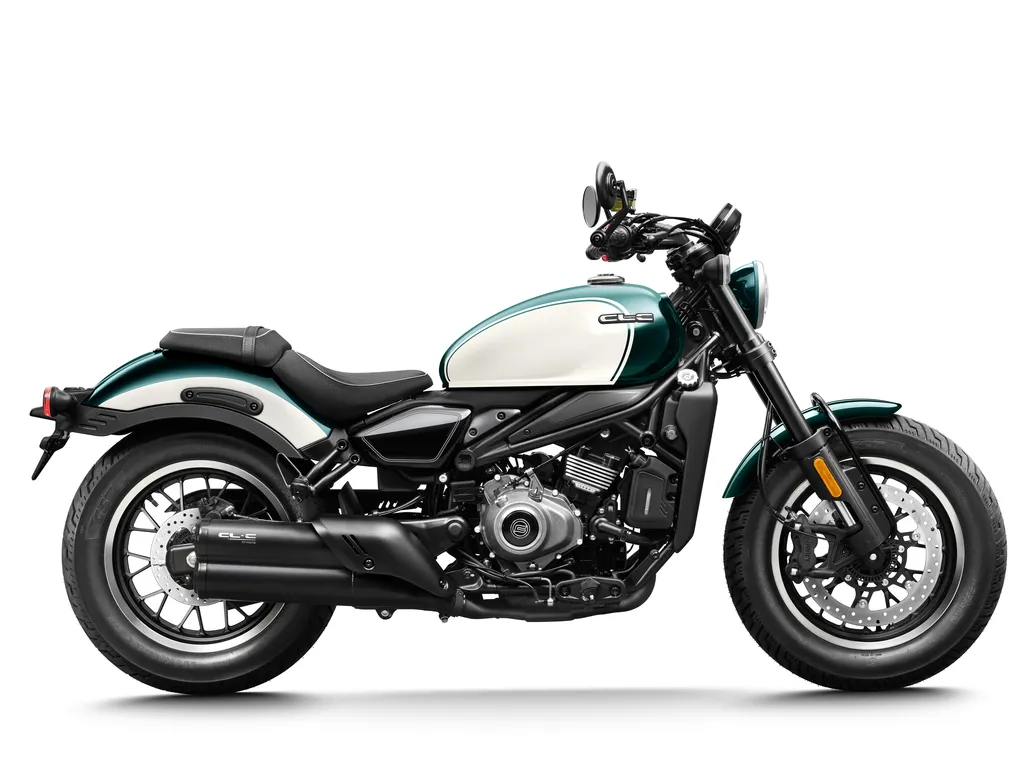 CFmoto_450_CLC_2025_6_throttlecraze