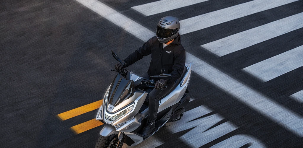 cfmoto-150sc-2025-throttlecraze.com-5_throttlecraze.com