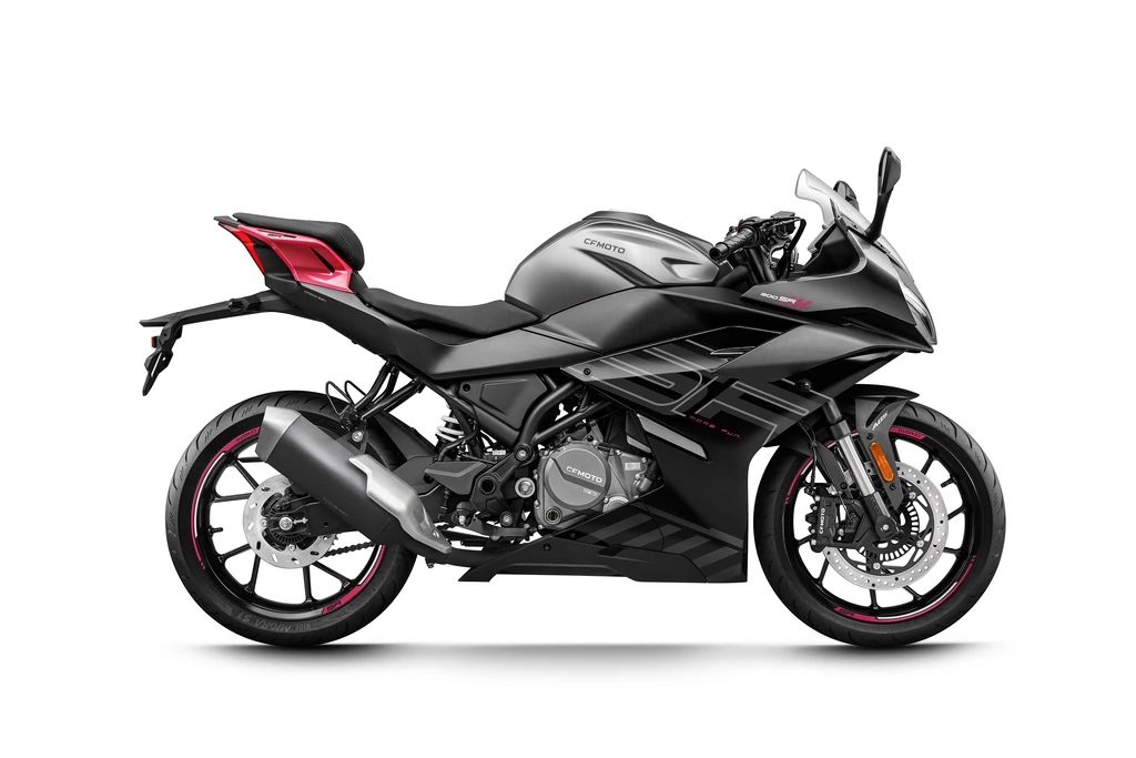 cfmoto-300sr-2025-trottlecraze.com-4_throttlecraze.com