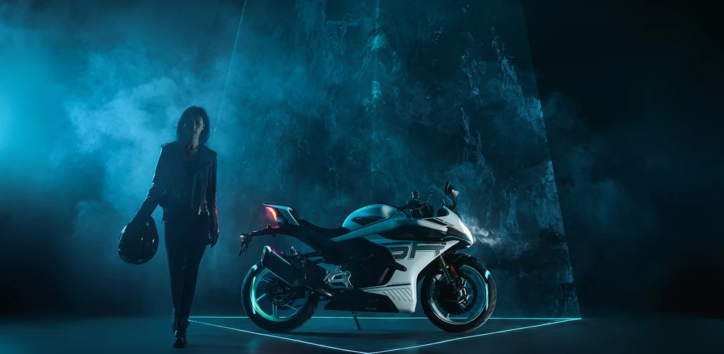 cfmoto-450sr-2025-throttlecraze.com-4_throttlecraze.com