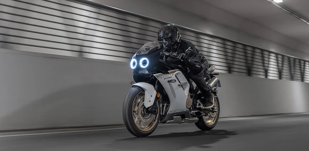 cfmoto-500sr-voom-2025-throttlecraze.com-3_throttlecraze.com