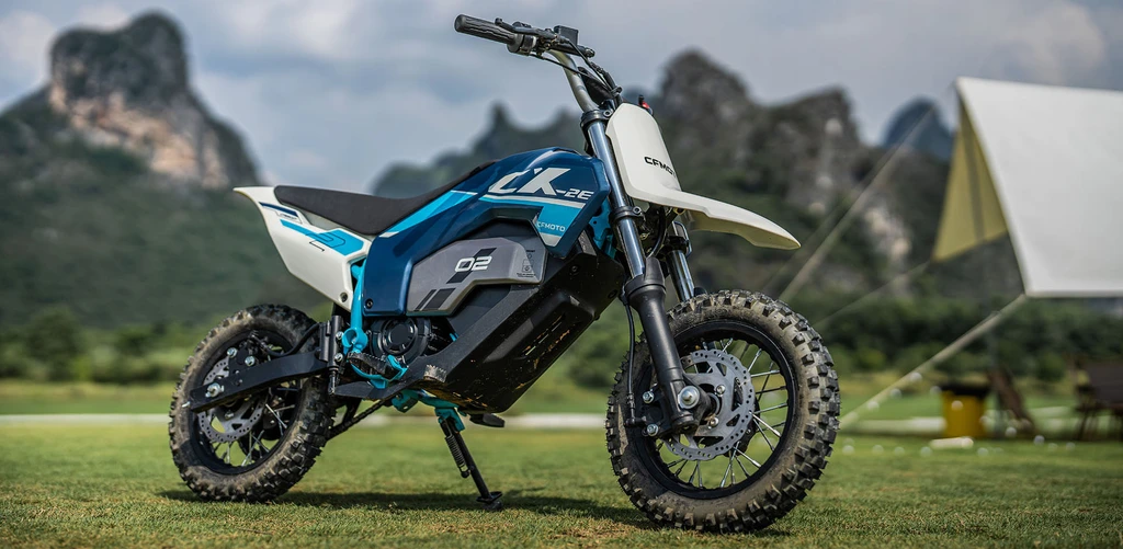 cfmoto-cx2e-2025-throttlecraze.com-1_throttlecraze.com