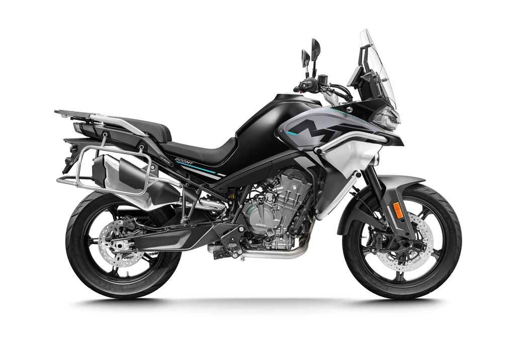 cfmoto_800mt_sport_2025_throttlecraze_2_throttlecraze.com