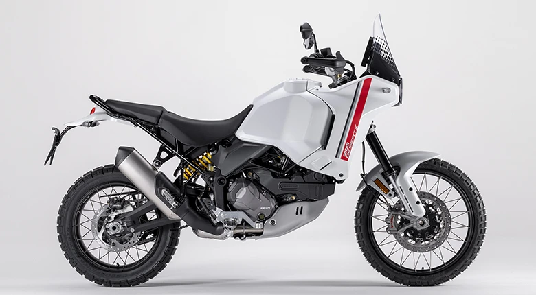 2022-ducati-desertx-throttlecraze.com-2_throttlecraze.com