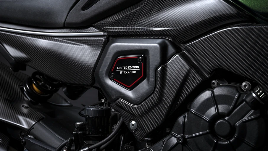 2023-ducati-diavel-for-bentley-v4-throttlecraze.com-4_throttlecraze.com