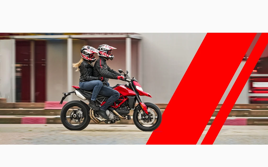 2024-ducati-hypermotard-950-throttlecraze.com-1_throttlecraze.com