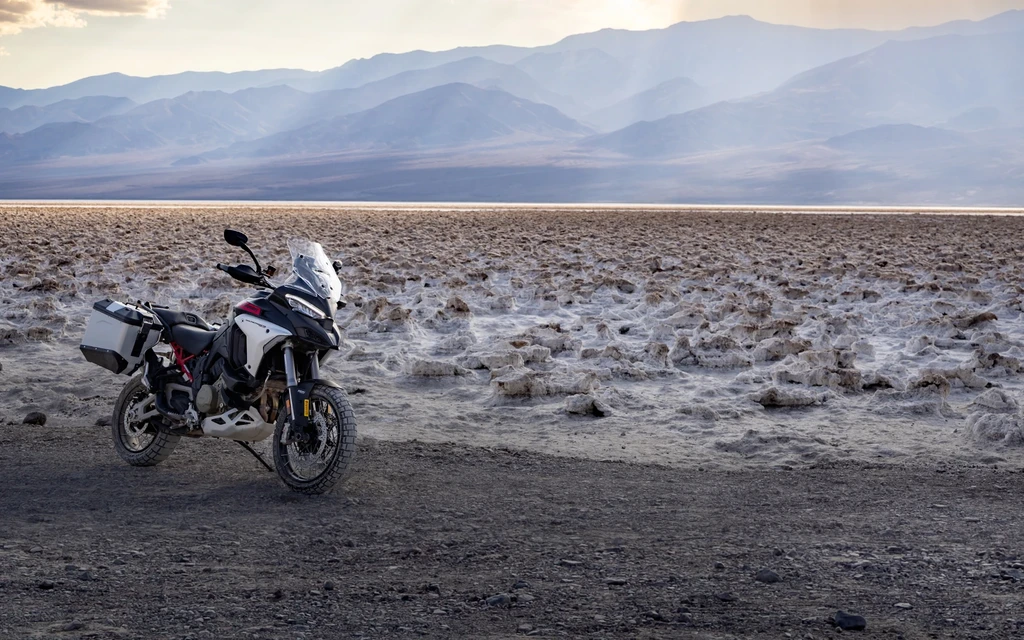 2024-ducati-multistrada-v4-rally-throttlecraze.com-1_throttlecraze.com