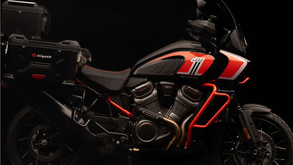 2024-harley-davidson-cvo-pan-america-throttlecraze.com-1_throttlecraze.com