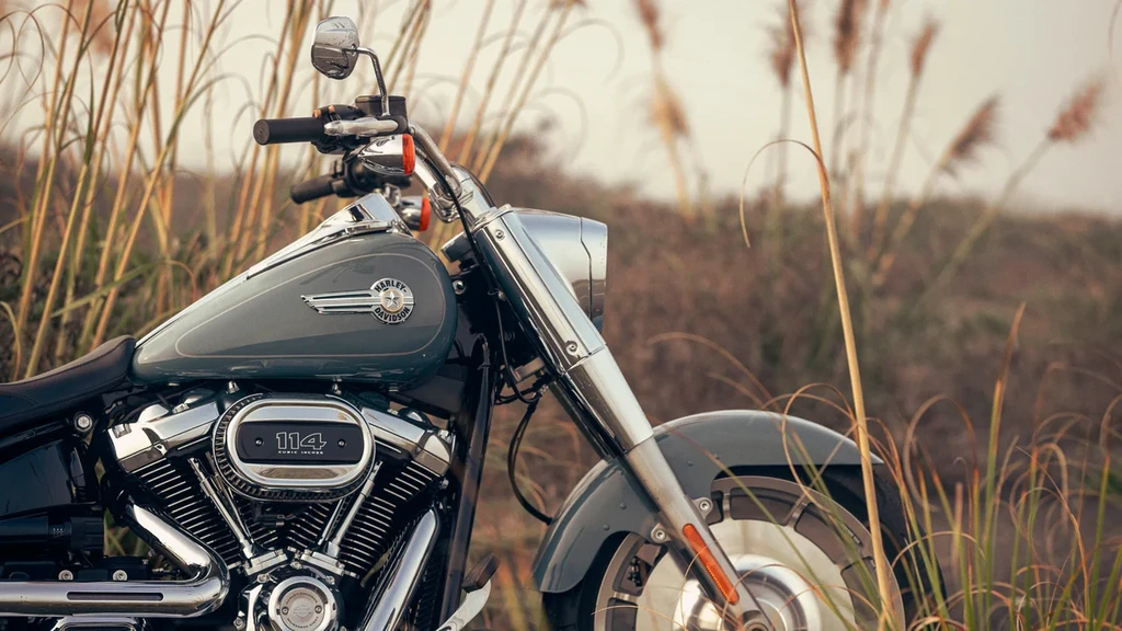 2024-harley-davidson-fat-boy-throttlecraze.com-2_throttlecraze.com