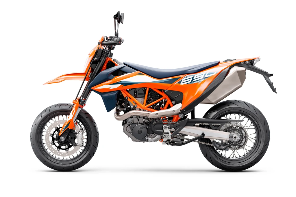 2024-ktm-690-smc-r-throttlecraze.com-4_throttlecraze.com