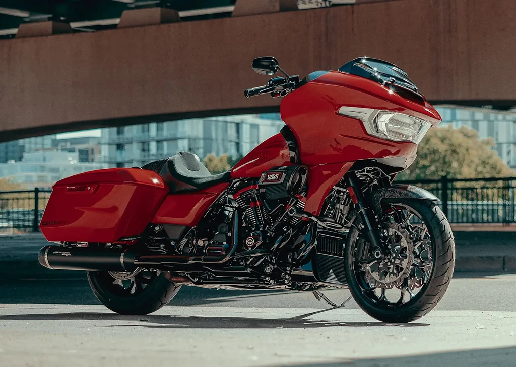 2025-HD-CVO-Road-Glide-ST-throttlecraze.com-3_throttlecraze.com