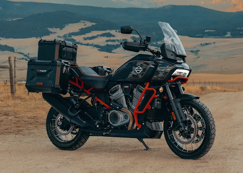 2025-Harley-Davidson-CVO-Pan-America-throttlecraze.com-1_throttlecraze.com
