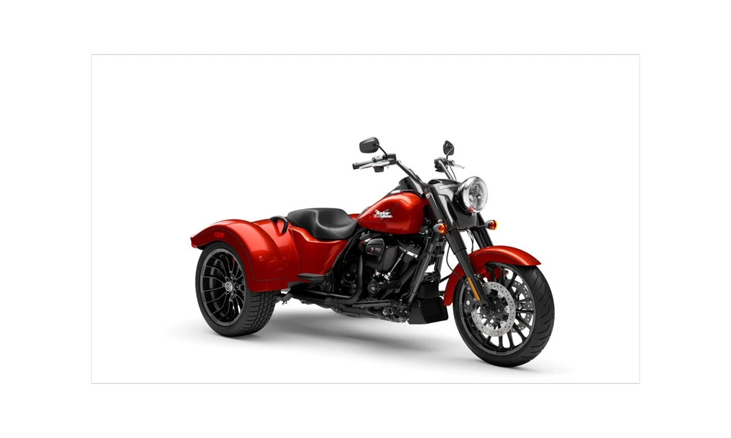 2025-Harley-Davidson-Freewheeler-throttlecraze.com-2_throttlecraze.com