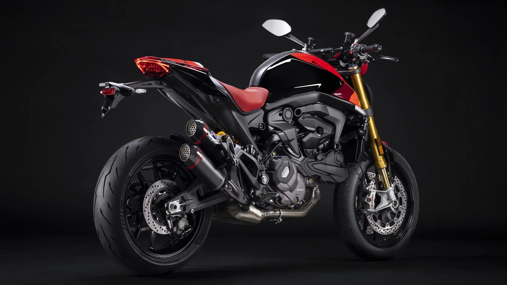2025-ducati-monster-sp-throttlecraze.com-2_throttlecraze.com