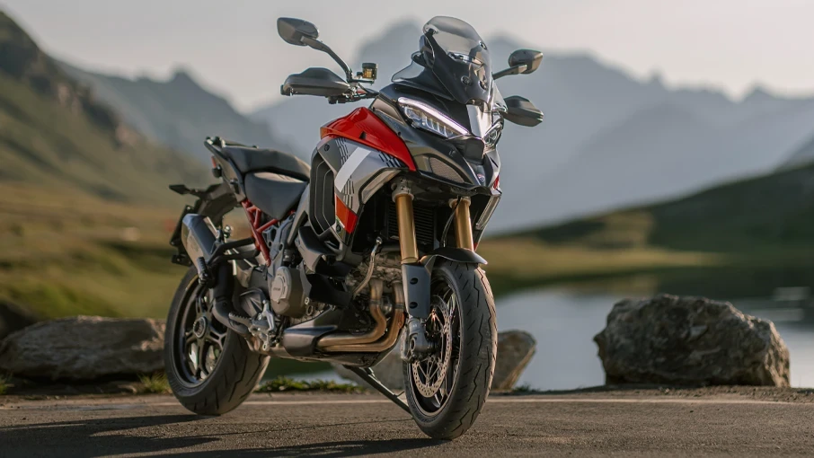 2025-ducati-multistrada-pikes-peak-throttlecraze.com-2_throttlecraze.com