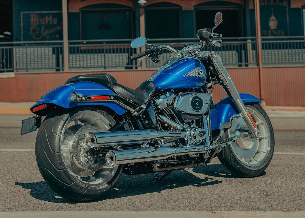 2025-harley-davidson-fat-boy-throttlecraze.com-1_throttlecraze.com
