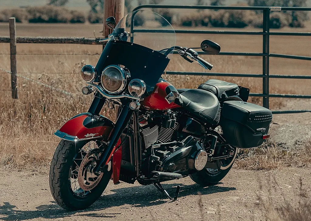 2025-harley-davidson-heritage-classic-throttlecraze.com-4_throttlecraze.com