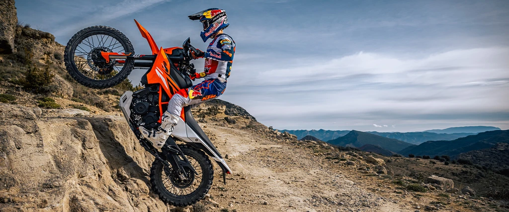 2025-ktm-390-enduro-r-throttlecraze.com-3_throttlecraze.com