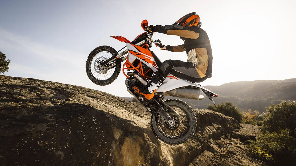 KTM_2026_690_Enduro_throttlecraze-1_throttlecraze.com