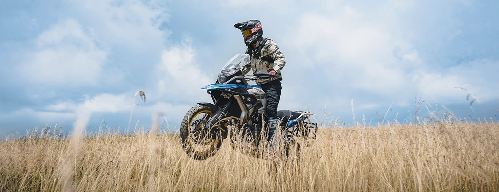 kove-525X-2023-2025-throttlecraze.com-3_throttlecraze.com