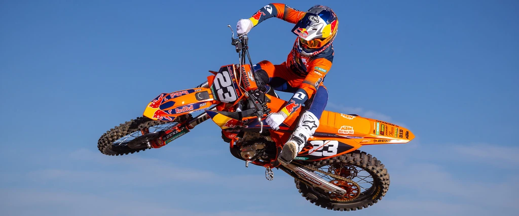 ktm-250-SX-F-FctoryEdition-2025-throttlecraze.com-3_throttlecraze.com