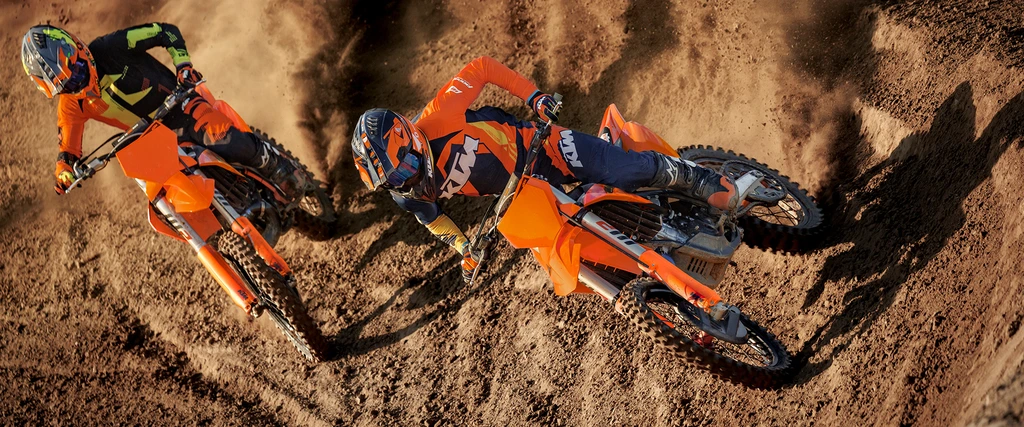 ktm-350-SX-F-2025-throttlecraze.com-4_throttlecraze.com
