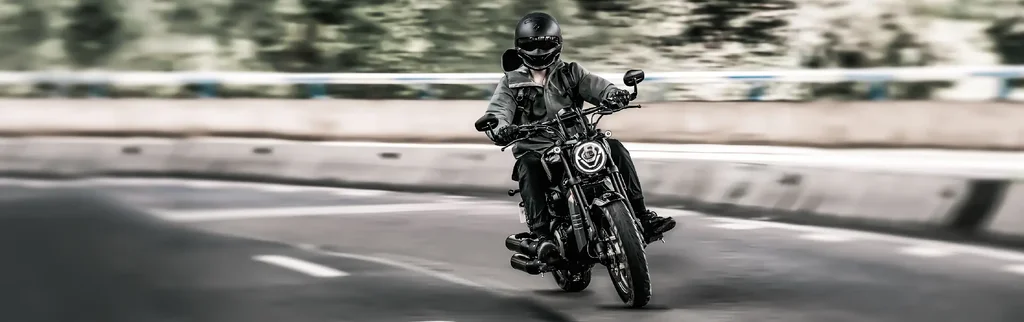 voge-cu250-2025-2026-throttlecraze.com-2_throttlecraze.com