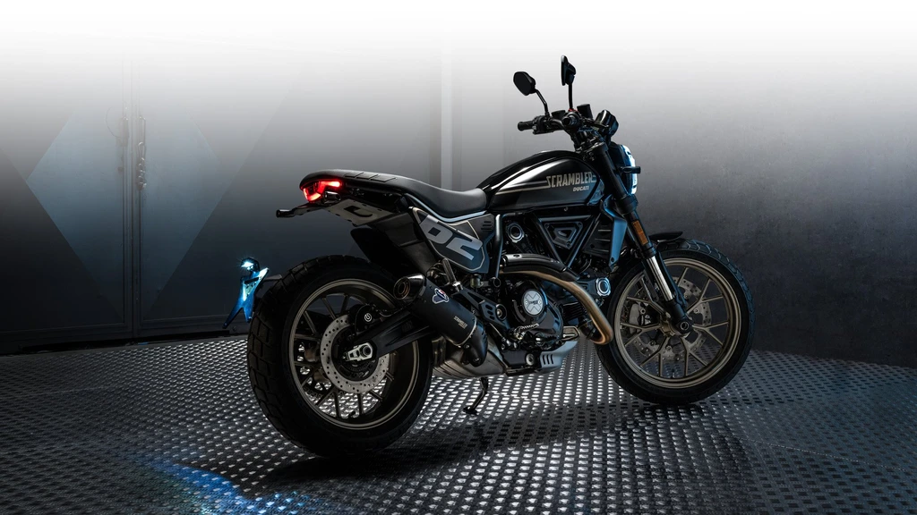2025-ducati-scrambler-full-throttle-throttlecraze.com-4_throttlecraze.com