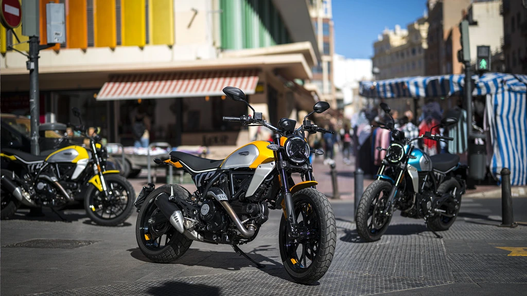 2025-ducati-scrambler-icon-throttlecraze.com-3_throttlecraze.com