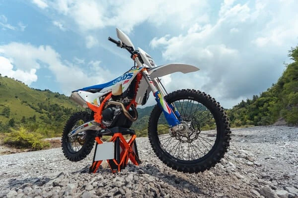 2026-ktm-six-days_throttlecraze.com