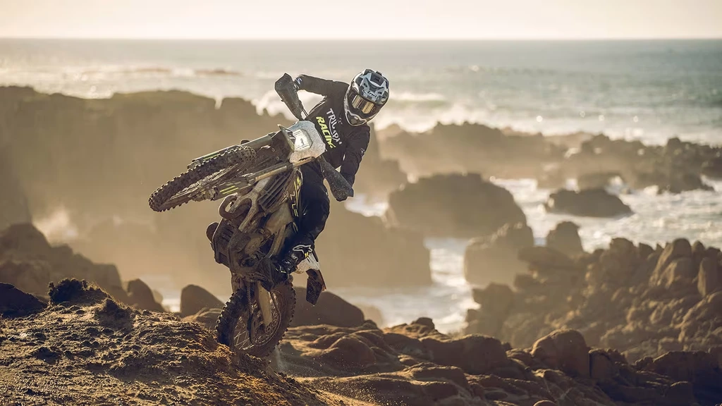 2026-tirumph-tf-250-e-throttlecraze.com-2_throttlecraze.com