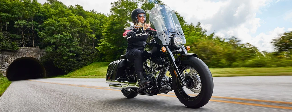 202-indian-super-chief-throttlecraze.com-2_throttlecraze.com