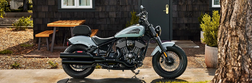 2024-indian-chief-bobber-dark-horse-throttlecraze.com-1_throttlecraze.com