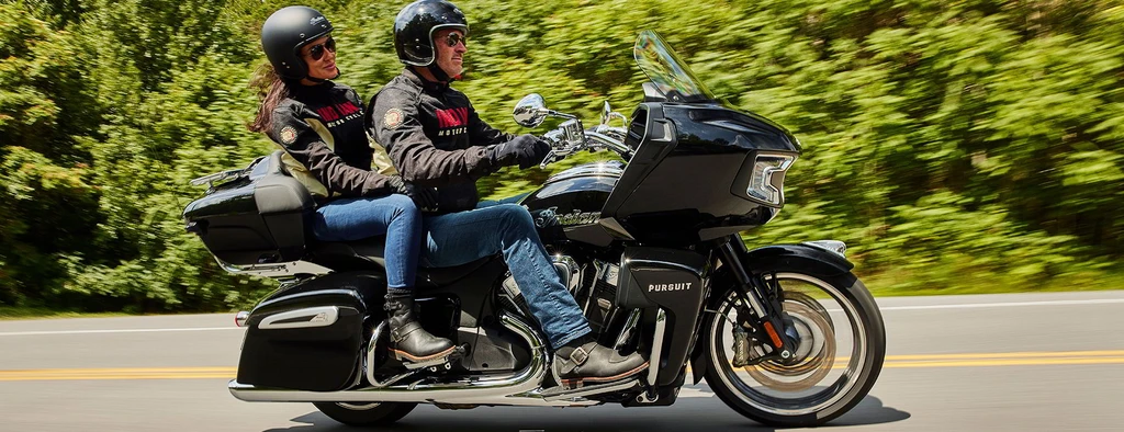 2024-indian-pursuit-dark-horse-limited-throttlecraze.com-1_throttlecraze.com