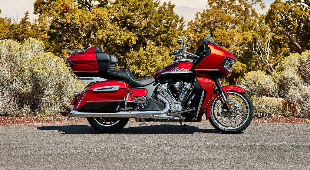 2024-indian-pursuit-dark-horse-limited-throttlecraze.com-2_throttlecraze.com