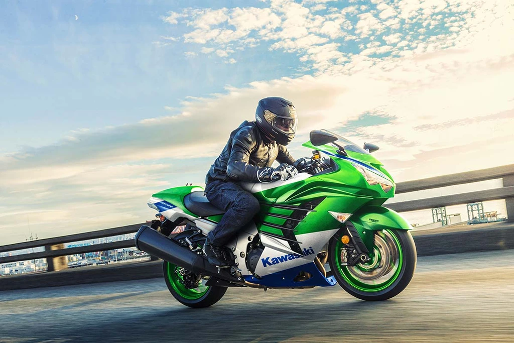 2024-kawasaki-Ninja-zx-14r-40th-anniversary-edition-abs-2_throttlecraze.com