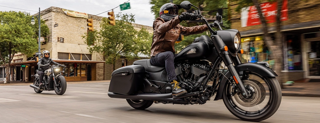 2025-indian-springfield-dark-horse-throttlecraze.com-2_throttlecraze.com