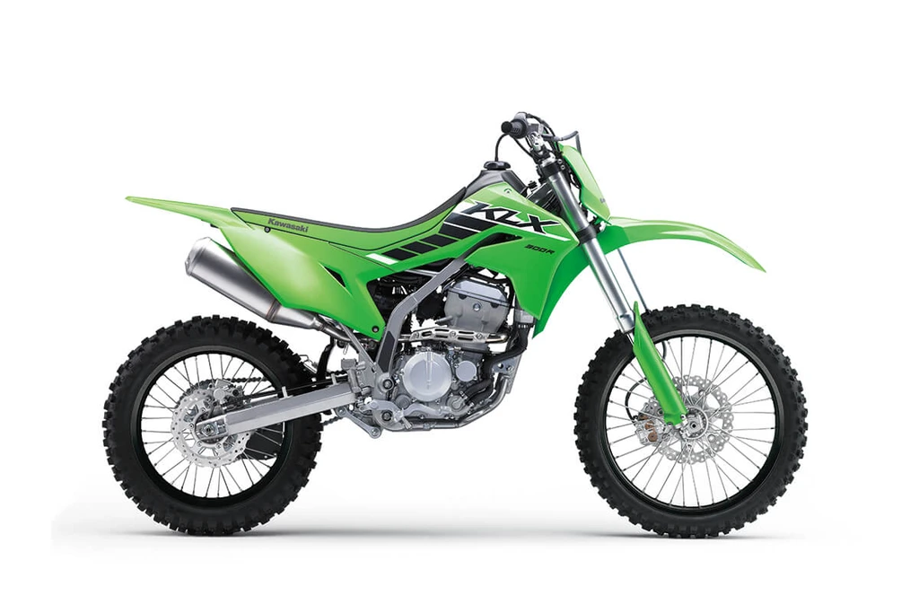 2025-kawasaki-KLX300R-throttlecraze.com-3_throttlecraze.com