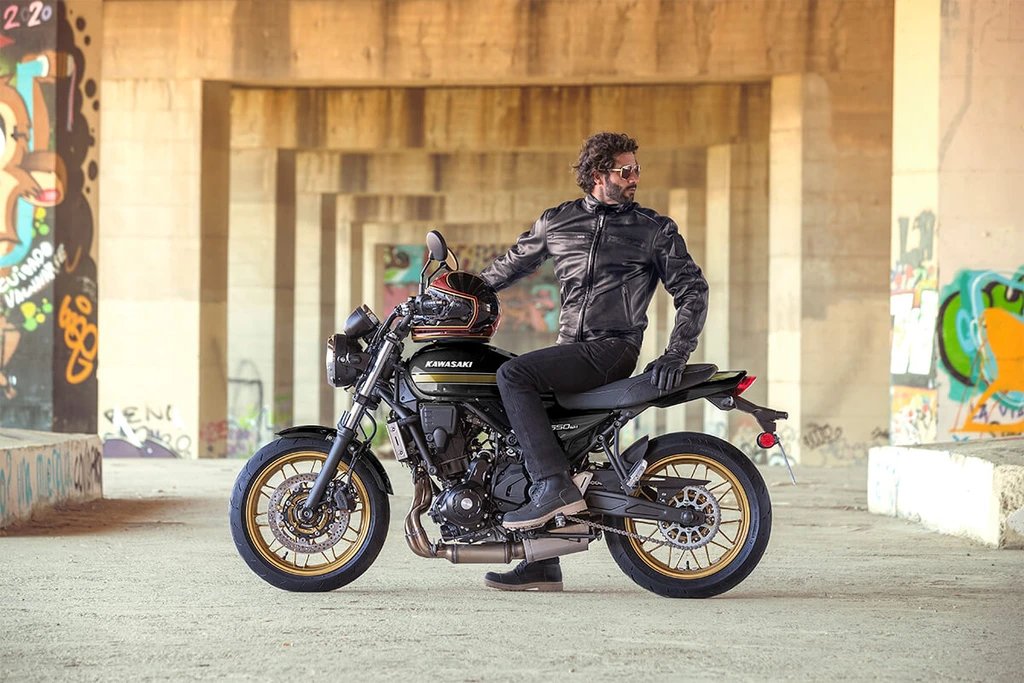 2025-kawasaki-Z650-RS-throttlecraze.com-3_throttlecraze.com