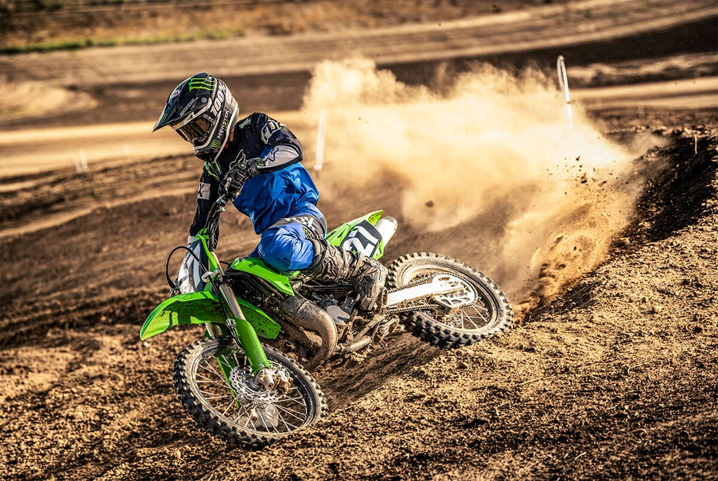 2025-kawasaki-kx112-throttlecraze.com-1_throttlecraze.com