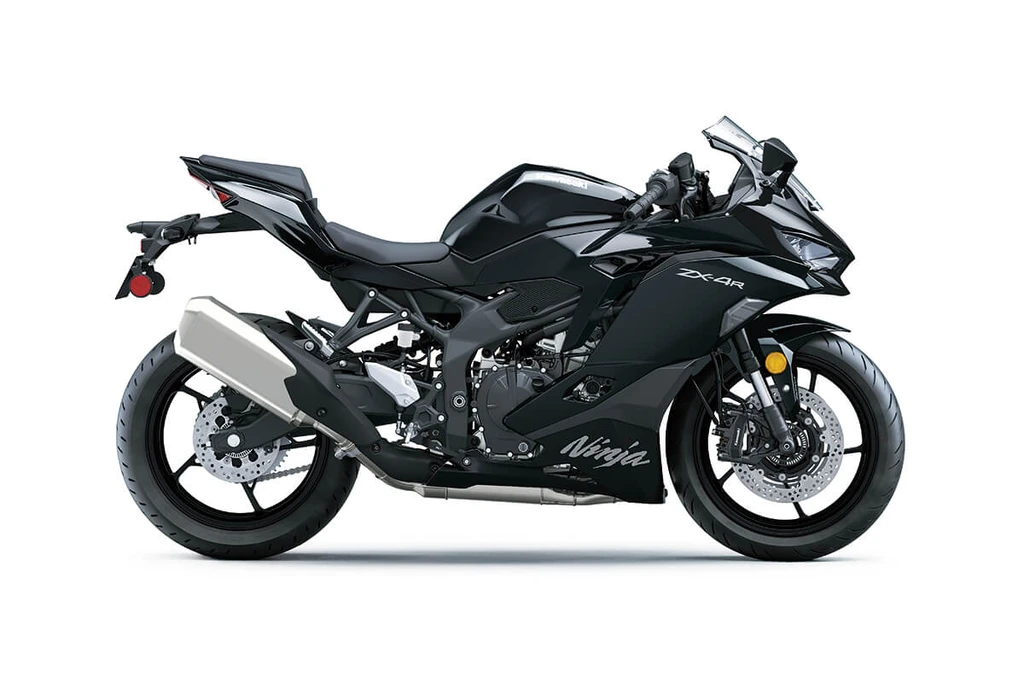 2025-kawasaki-ninja-zx-4r-throttlecraze.com-3_throttlecraze.com