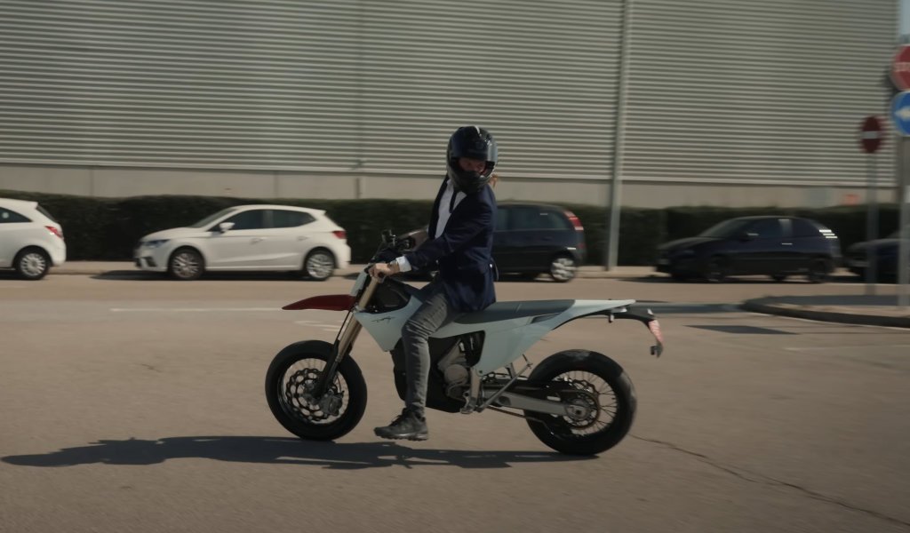 2025-norton-teases-new-bike-stark-sm-throttlecraze.com-3