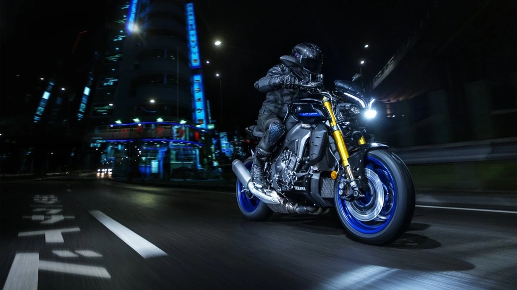 2025-yamaha-MT-10-SP-throttlecraze.com-2_throttlecraze.com