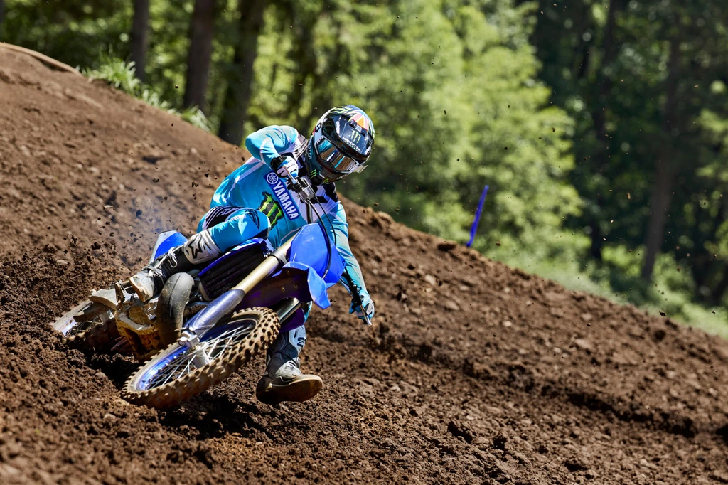 2025-yamaha-yz250-throttlecraze.com-1_throttlecraze.com