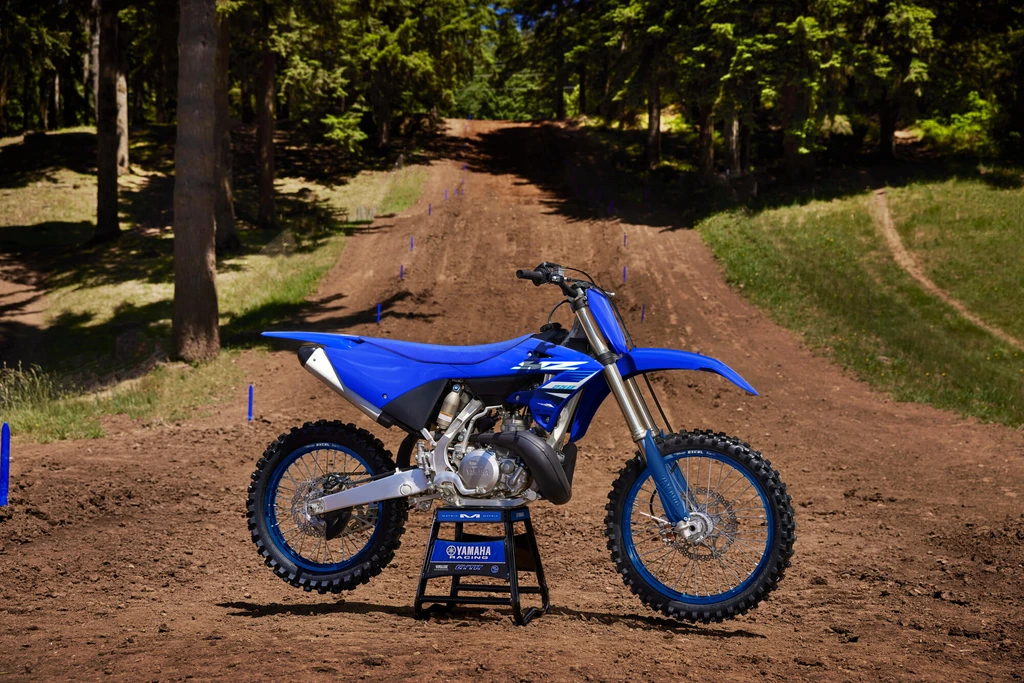 2025-yamaha-yz250-throttlecraze.com-2_throttlecraze.com