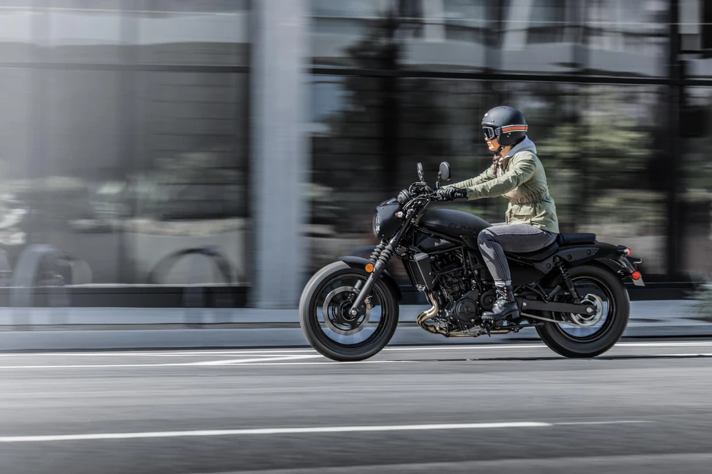 2026-kawasaki-eliminator-se-throttlecraze.com-1_throttlecraze.com