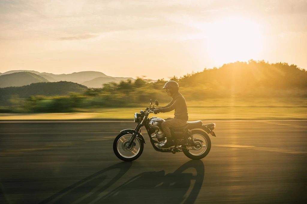 2026-kawasaki-meguro-s1-throttlecraze.com-1_throttlecraze.com